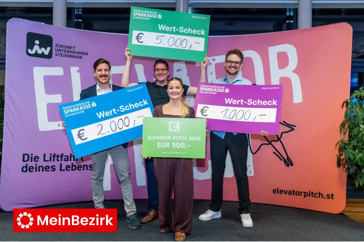 presse-card-3 – David Haider von Fermentfreude mit den Gewinnerinnen und Gewinnern des Elevator Pitch 2025.