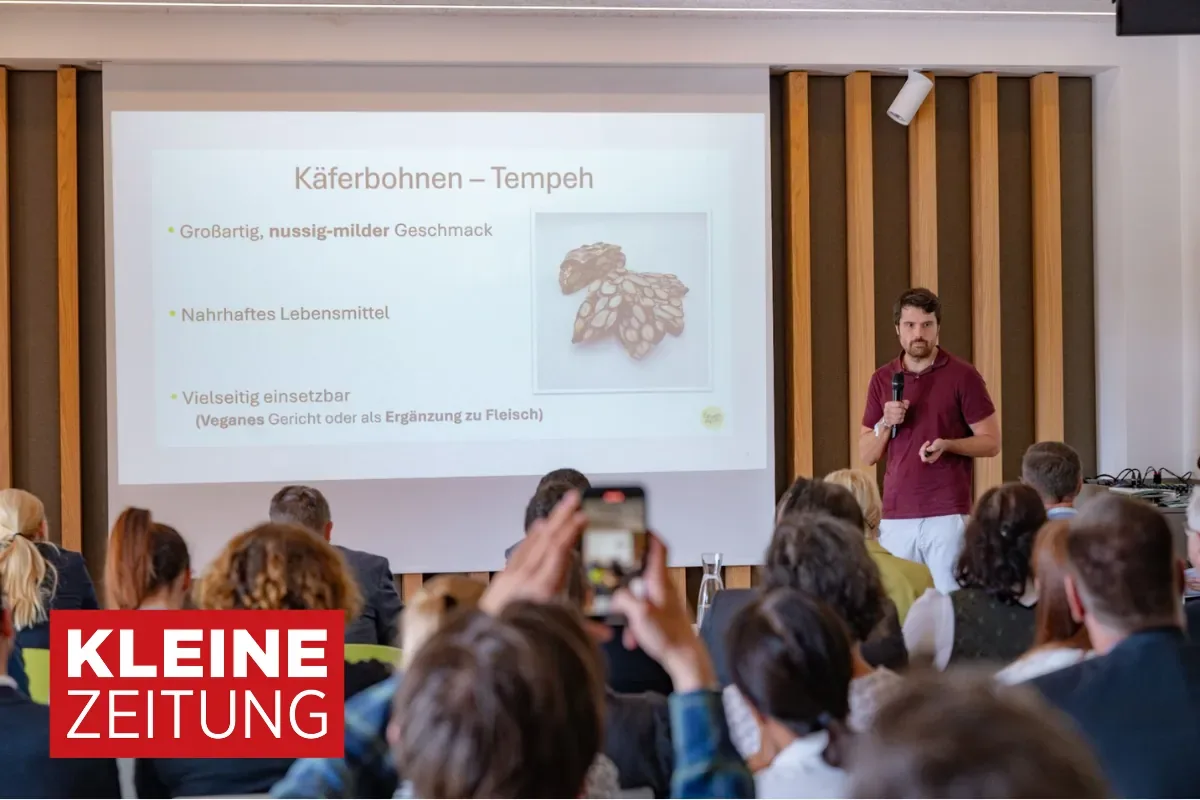 presse-card-5 – Marcel Rauminger präsentiert Käferbohnen-Tempeh bei der ersten Food Masterclass des Styrian Food Hub.