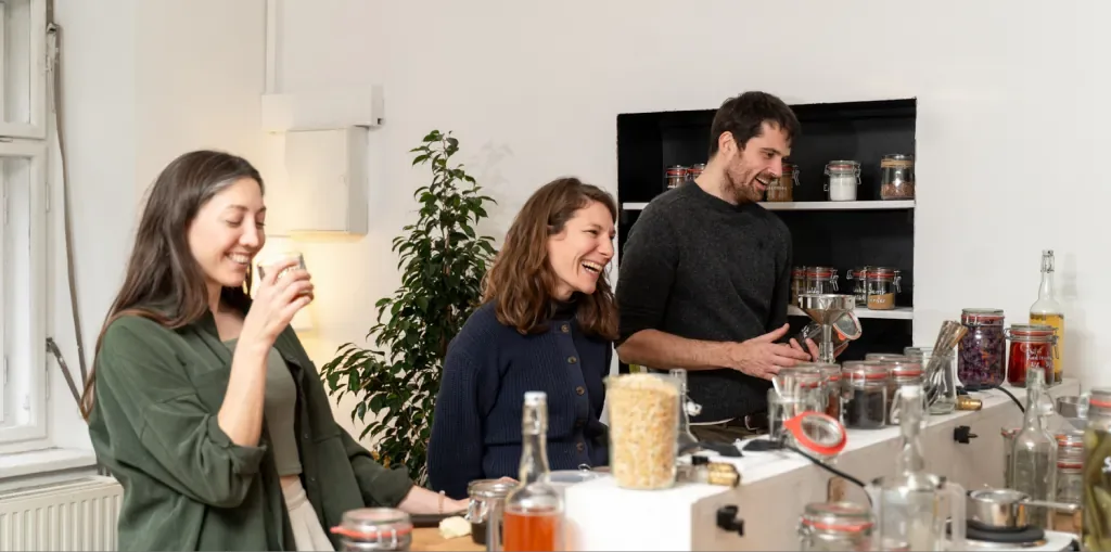 Gallery – workshop scene, people laughing